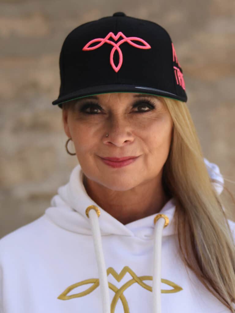 CATALOG - INFINITY SNAPBACK - PINK ON BLACK - 4a