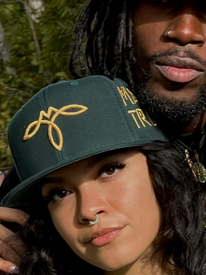 INFINITY SNAPBACK - EMERALD CROWN EDITION