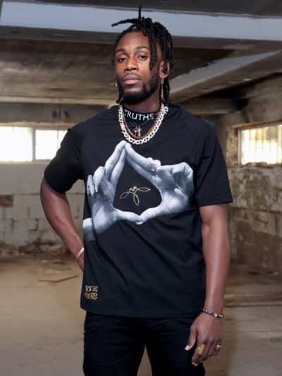 T-SHIRTS - HANDS - FRONT 3