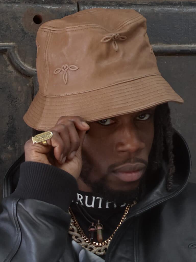 BUCKET HAT - BROWN EMBOSSED BODY 1